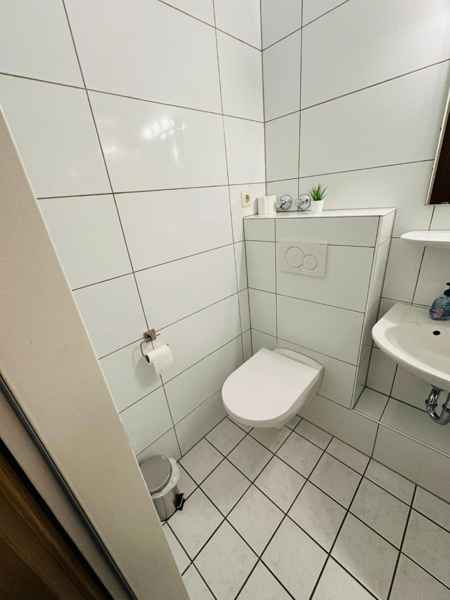 Hotel Bff Airport Messe Schlaf - Duesseldorf Экстерьер фото